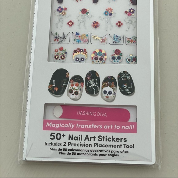 Dashing Diva Magic Pick Sugar Skulls Nail Art Stickers - NWT - Picture 5 of 5